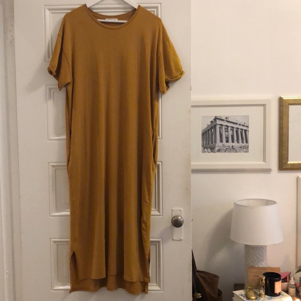 Mustard yellow Zara short-sleeved maxi dress